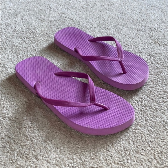 Flip Flops - Picture 5 of 8